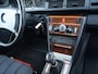 Mercedes-Benz 200-Serie 200-500 (W124) 300 D Schuifdak Electrische ramen