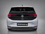 Volkswagen ID.3 Life 58 kWh / Navigatie / App connect / Parkeersensoren V+A / Stoel+stuur verwarming /