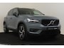 Volvo XC40 T4 RECHARGE R-DESIGN *VOL!* -PANO.DAK|HARMAN/KARDON|360°CAM|POWER-SEATS|STANDKACHEL|BLIS|PRIVACY.GLAS|VERW.VOORRUIT|INDUC.LADEN|19"|SoH:90%