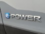 Nissan Qashqai 1.5 e-Power N-Connecta / Facelift / Panoramadak / All season banden / Rondomzicht camera / Adaptief cruise control / Draadloze telefoon lader / Apple Carplay Android Auto / Climate control / Navigatie / Keyless Entry/Start / Parkeersensoren voor en achter /
