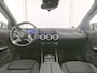 Mercedes-Benz EQA 300 4MATIC Progressive 71 kWh | Dodehoekass. | Sfeerverlichting | Stuur en Stoelverwarming | Parkeerpakket met Camera | CarPlay | Inclusief 24 maanden Mercedes-Benz Certified garantie voor Europa.