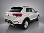 Volkswagen T-Roc 1.0 TSI Life / App connect / Parkeersensoren V+A / Lichtmetaal 16 inch / P4