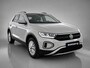 Volkswagen T-Roc 1.0 TSI Life / App connect / Parkeersensoren V+A / Lichtmetaal 16 inch / P4