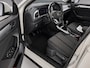 Volkswagen T-Roc 1.0 TSI Life / App connect / Parkeersensoren V+A / Lichtmetaal 16 inch /