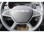 Dacia Jogger 1.0-110pk TCe 110 Extreme+ 7 persoons Zeer nette en erg praktische Dacia ! Autm. airco, metallic lak, stoelverwarming, LM wielen+all season banden, cruise control, pdc v+a, dodehoek assistent, camera, navigatie, telefoonvoorb.,  etc.