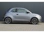 Fiat 500C La Prima 42 kWh | Incl. 12 maanden garantie | Stoelverwarming | Adaptieve Cruise | Apple Carplay/ Android Auto | Parkeercamera | Parkeersensoren | Airco | Lane Assist |