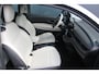 Fiat 500C La Prima 42 kWh | Incl. 12 maanden garantie | Stoelverwarming | Adaptieve Cruise | Apple Carplay/ Android Auto | Parkeercamera | Parkeersensoren | Airco | Lane Assist |