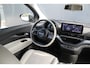 Fiat 500C La Prima 42 kWh | Incl. 12 maanden garantie | Stoelverwarming | Adaptieve Cruise | Apple Carplay/ Android Auto | Parkeercamera | Parkeersensoren | Airco | Lane Assist |