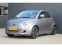 Fiat 500C La Prima 42 kWh | Incl. 12 maanden garantie | Stoelverwarming | Adaptieve Cruise | Apple Carplay/ Android Auto | Parkeercamera | Parkeersensoren | Airco | Lane Assist |