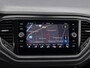 Volkswagen T-Roc 1.5 TSI Sport Business R / Digitaal dashboard / Pano / App connect / Navigatie / Camera / Parkeersensoren V+A / Lichtemetaal 18 inch /
