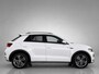 Volkswagen T-Roc 1.5 TSI Sport Business R / Digitaal dashboard / Pano / App connect / Navigatie / Camera / Parkeersensoren V+A / Lichtemetaal 18 inch / **
