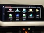 BMW 1-Serie 118i M-Sport Automaat Digitale Cockpit Climate control Stoel verwarming LED Sfeer verlichting Lichtmetalen velgen Navigatie Apple carplay/ Android auto Parkeersensoren
