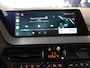 BMW 1-Serie 118i M-Sport Automaat Digitale Cockpit Climate control Stoel verwarming LED Sfeer verlichting Lichtmetalen velgen Navigatie Apple carplay/ Android auto Parkeersensoren