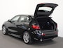 BMW 1-Serie 118i M-Sport Automaat Digitale Cockpit Climate control Stoel verwarming LED Sfeer verlichting Lichtmetalen velgen Navigatie Apple carplay/ Android auto Parkeersensoren