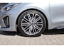 Kia ProCeed 1.5 T-GDI GT-PlusLine NL auto/Dealeronderhouden/Panoramadak/Apple carplay/Stuurverwarming/Stoelverwarming voor en achter/Elektrische stoel met geheugen/Achteruitrijcamera/Keyless/Lane assist/Dodehoek assistent/JBL Audio/Climate control
