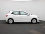 Skoda Fabia 1.0 TSI Ambition | APPLE CARPLAY - ANDROID AUTO | CLIMATE CONTROL | ADAPTIVE CRUISE CONTROL | PARKEERSENSOREN |
