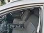 Toyota Auris Touring Sports 1.8 Hybrid Lease met trekhaak,navigatie en panoramadak!