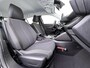 Peugeot e-2008 SUV Active 50 kWh 136pk | 3-Fase | Navigatie via Apple Carplay en Android auto | Automatische airco | Cruise control |
