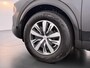 Peugeot e-2008 SUV Active 50 kWh 136pk | 3-Fase | Navigatie via Apple Carplay en Android auto | Automatische airco | Cruise control |