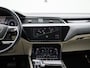 Audi Q8 e-tron 55 Quattro Advanced 408 PK | Navigatie | Adaptive cruise control | Apple Carplay | Android Auto | Camera | Stoelverwarming | Climate Control | Lichtmetalen Velgen |