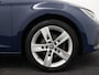 SEAT Leon ST 150 PK 1.4 EcoTSI FR Bluetooth, Cruise control adaptief, stuur multifunctioneel, voorstoelen verwarmd, schakelpaddles, De SEAT Leon ST 1.4 EcoTSI FR is een luxe, ruime en sportieve stationwagen die comfort en prestaties perfect combineert. Dankzij de complete en optievolle uitrusting, moderne technologie en s