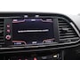 SEAT Leon ST 150 PK 1.4 EcoTSI FR Bluetooth, Cruise control adaptief, stuur multifunctioneel, voorstoelen verwarmd, schakelpaddles, De SEAT Leon ST 1.4 EcoTSI FR is een luxe, ruime en sportieve stationwagen die comfort en prestaties perfect combineert. Dankzij de complete en optievolle uitrusting, moderne technologie en s