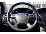 Ford Focus Wagon 1.0 EcoBoost Titanium Nederlandse auto! * meeneemprijs * Cruise control/Bluetooth/Parkeersensoren/Climate controlLicht metalen velgen