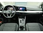 Volkswagen Golf Variant 1.0 eTSI 110pk DSG Life | CarPlay & Android Auto | Allseason Banden | Navigatie