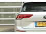 Volkswagen Golf Variant 1.0 eTSI 110pk DSG Life | CarPlay & Android Auto | Allseason Banden | Navigatie