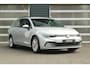 Volkswagen Golf Variant 1.0 eTSI 110pk DSG Life | CarPlay & Android Auto | Allseason Banden | Navigatie
