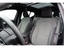 Volvo XC40 T4 Automaat Plug-in hybrid Plus Dark | Panoramadak | Adaptieve Cruise Control | Harman Kardon audio | Trekhaak semi elektrisch inklapbaar | 18" Lichtmetalen velgen | Elektrisch verstelbare voorstoelen | Stoel- & Stuurwielverwarming