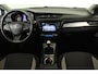 Toyota Avensis 1.8 VVT-i Lease Pro Limited, Trekhaak, ,Cruise control, Navi, parkeercamera.