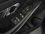 BMW 3-Serie 320i Executive Edition | Sportline | Sfeerverlichting | Parkeersensoren |