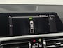 BMW 3-Serie 320i Executive Edition | Sportline | Sfeerverlichting | Parkeersensoren |
