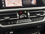 BMW 3-Serie 320i Executive Edition | Sportline | Sfeerverlichting | Parkeersensoren |