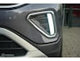 Volkswagen T-Cross 1.0 TSI Style | ACC | IQ-led | DAB | Sfeerverlichting | Leder details | Camera | 18 inch | Virtual Dash | Smokey Grey Metallic