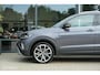 Volkswagen T-Cross 1.0 TSI Style | ACC | IQ-led | DAB | Sfeerverlichting | Leder details | Camera | 18 inch | Virtual Dash | Smokey Grey Metallic