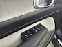 Volvo XC40 - 2.0 T4 AWD Inscription // DEALERONDERHOUDEN // TREKHAAK // LEDER // SCHUIFDAK //