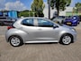 Toyota Yaris 1.5 Hybrid STYLE TREKHAAK 4S-BANDEN STOELVERW BLIND SPOT KEYLESS LED APPLE/ANDROID CAMERA PARK-SENSOREN AD-CRUISE CLIMA