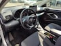 Toyota Yaris 1.5 Hybrid STYLE TREKHAAK 4S-BANDEN STOELVERW BLIND SPOT KEYLESS LED APPLE/ANDROID CAMERA PARK-SENSOREN AD-CRUISE CLIMA