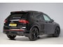 Volkswagen Tiguan 1.5 TSI R-Line Black Optiek | panoramadak | harmankardon | adap. cruise | camera | keyless | dodehoek detectie
