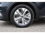 Kia Niro EV e-Niro DynamicPlusLine 64 kWh Panoramadak/Stoelverwarming/stuurverwarming/Lane assist/Apple carplay/Achteruitrijcamera/DAB radio/Cruise control/Navigatie