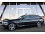BMW 5-Serie Touring (g31) 530e 292PK Business Edition | Leer | Camera | Live Cockpit | Clima | Stoel/stuurverwarming | Sfeerverlichting | Trekhaak |