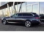 BMW 5-Serie Touring (g31) 530e 292PK Business Edition | Leer | Camera | Live Cockpit | Clima | Stoel/stuurverwarming | Sfeerverlichting | Trekhaak |