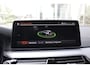 BMW 5-Serie Touring (g31) 530e 292PK Business Edition | Leer | Camera | Live Cockpit | Clima | Stoel/stuurverwarming | Sfeerverlichting | Trekhaak |