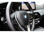 BMW 5-Serie Touring (g31) 530e 292PK BUSINESS Trekhaak | SOH 90% | Leer | Camera | Live Cockpit | Clima | Stoel/stuurverw. | Sfeerverlichting | 18 Inch Lm |
