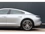 Porsche Taycan 4S Performance Plus 93 kWh | 571pk | Sport Chrono | NL-Auto | Pano | Luchtvering | 20 Inch Turbo Aero | Camera | 5-zits