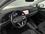 Volkswagen Golf Variant 1.5 eTSI Style | Trekhaak | Panoramadak | Winter Pakket | Camera |