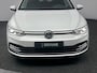Volkswagen Golf Variant 1.5 eTSI Style | Trekhaak | Panoramadak | Winter Pakket | Camera |