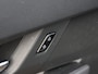 Mazda MX-30 e-SkyActiv EV 145 Advantage 36 kWh Camera | ACCU 95% | Elektrisch verstelbare stoelen | LEER | Stoelverwarming | Navigatie | Climate Control Tweezeidig | Apple CarPlay & Android Auto